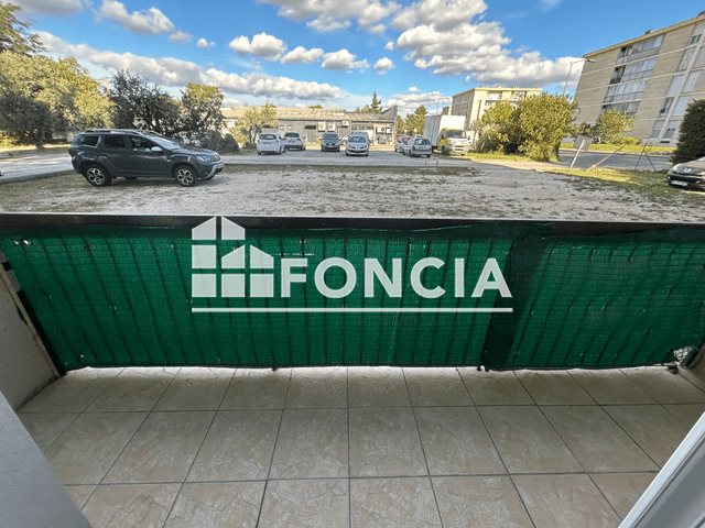 Appartement à louer, 41m², Marignane