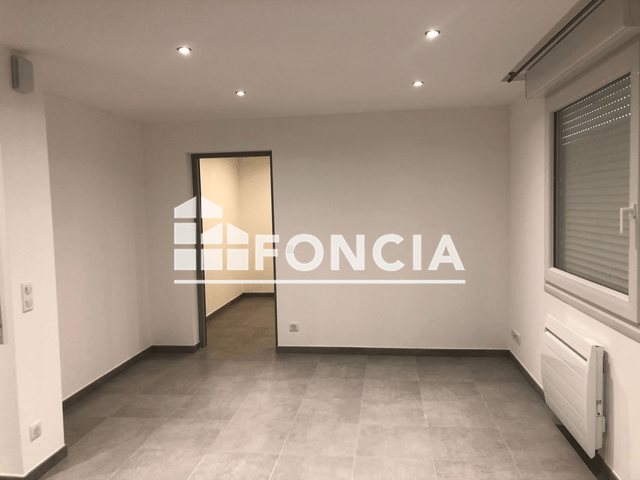 Appartement à louer, 37m², Gex
