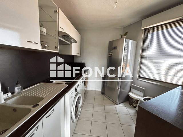 Appartement à louer, 66m², Mandelieu-la-Napoule