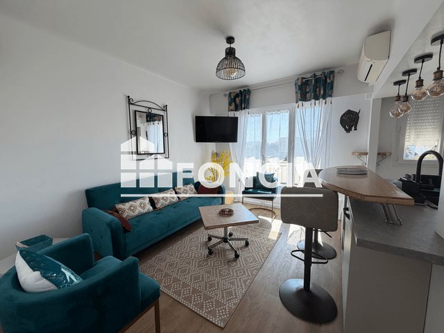 Appartement à louer, 69m², Fréjus