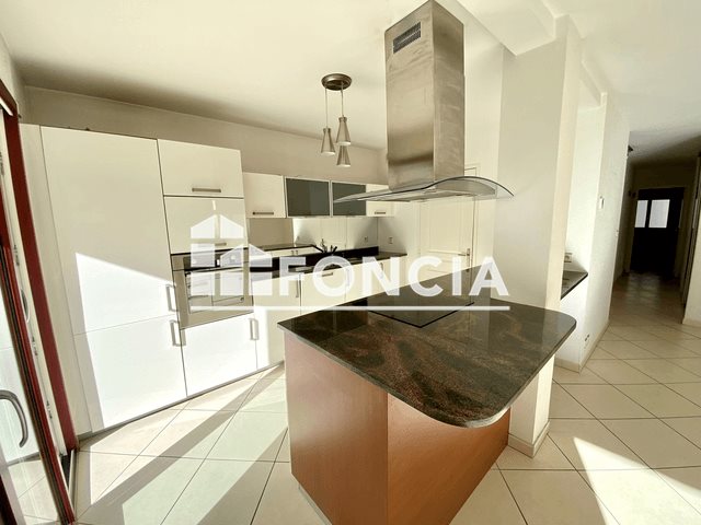 Appartement à louer, 104m², Divonne-les-Bains