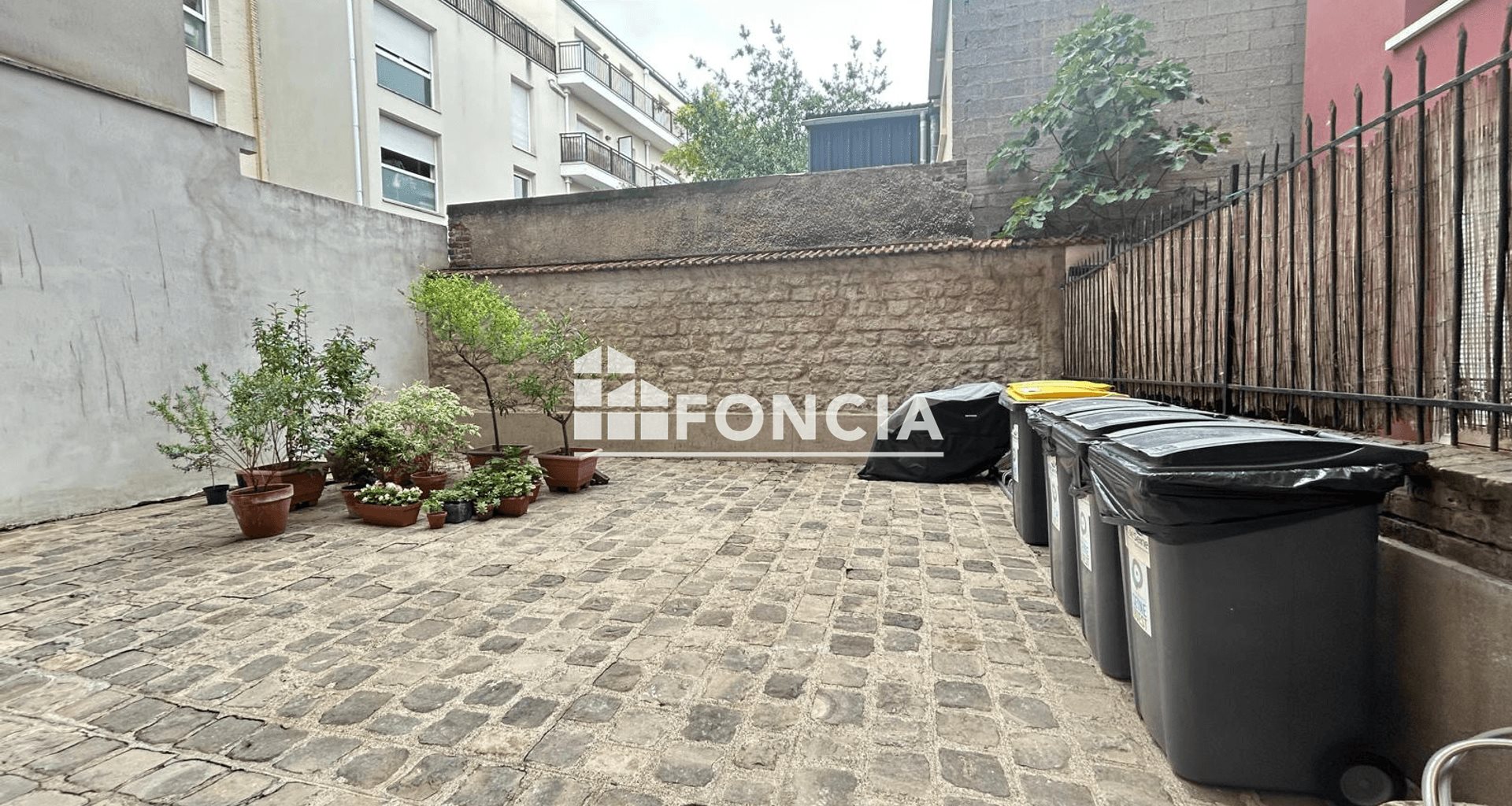 Appartement à louer, 17m², Vanves