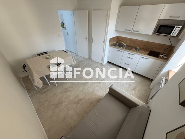 Appartement à louer, 29m², Flers