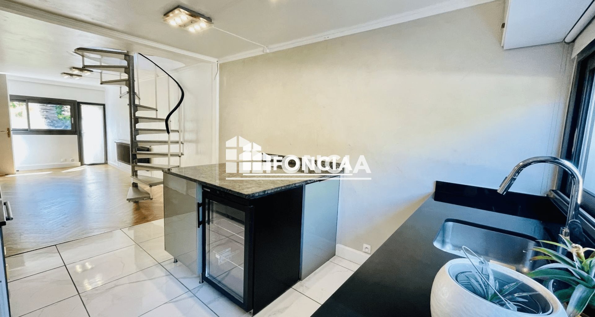 Appartement à louer, 104m², Versailles