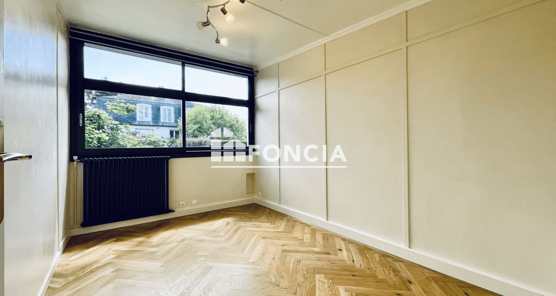 Appartement à louer, 104m², Versailles