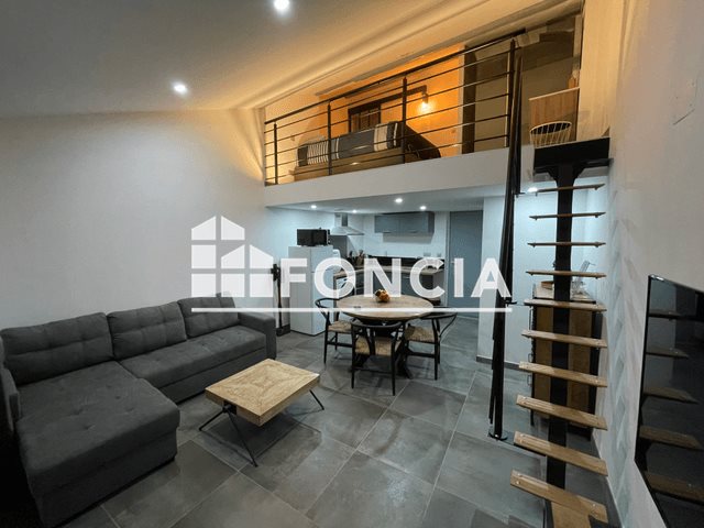 Appartement à louer, 29m², Salon-de-Provence