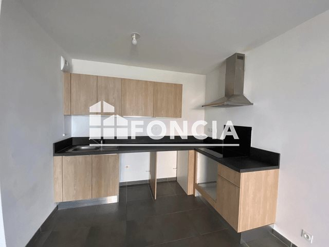 Appartement à louer, 61m², Fréjus