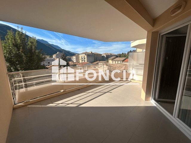 Appartement à louer, 73m², Digne-les-Bains