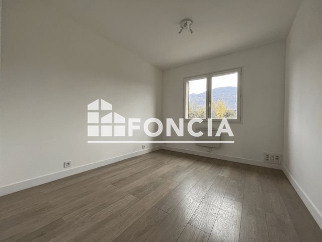 Appartement à louer, 54m², Saint-Martin-d'Hères