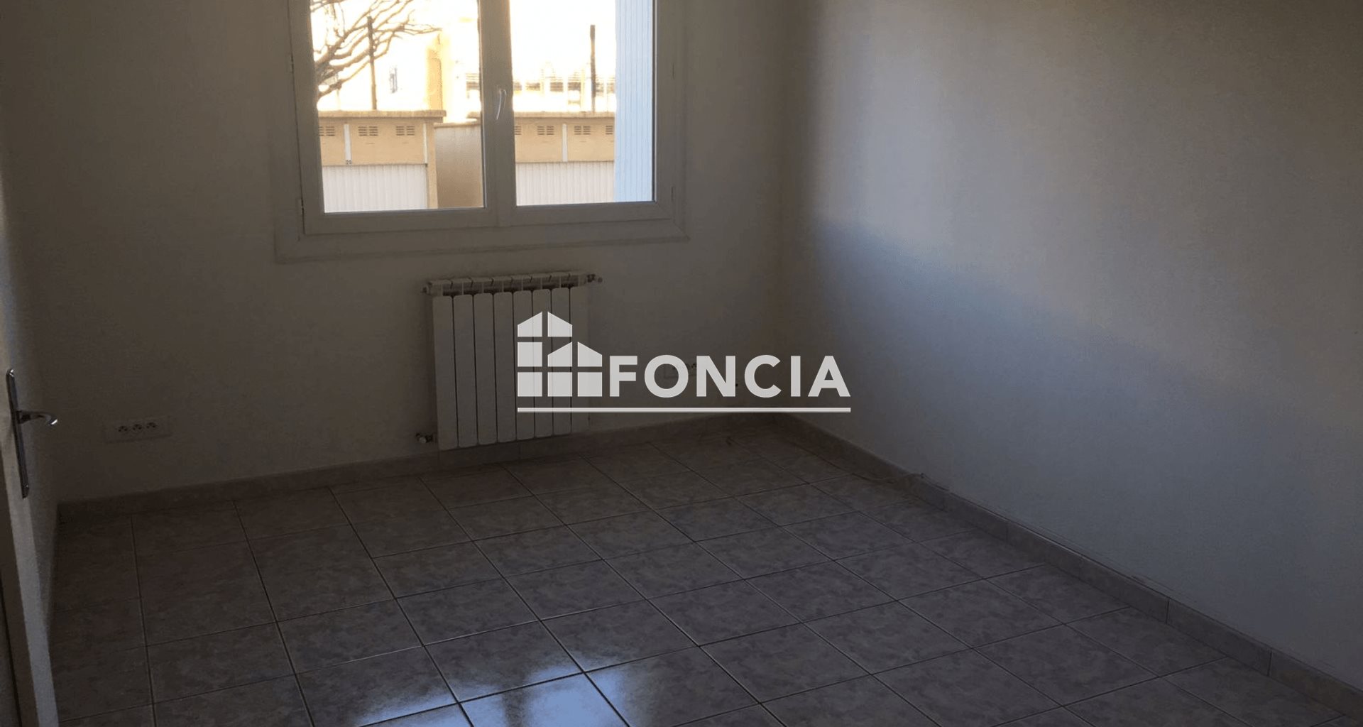Appartement à louer, 43m², Orange