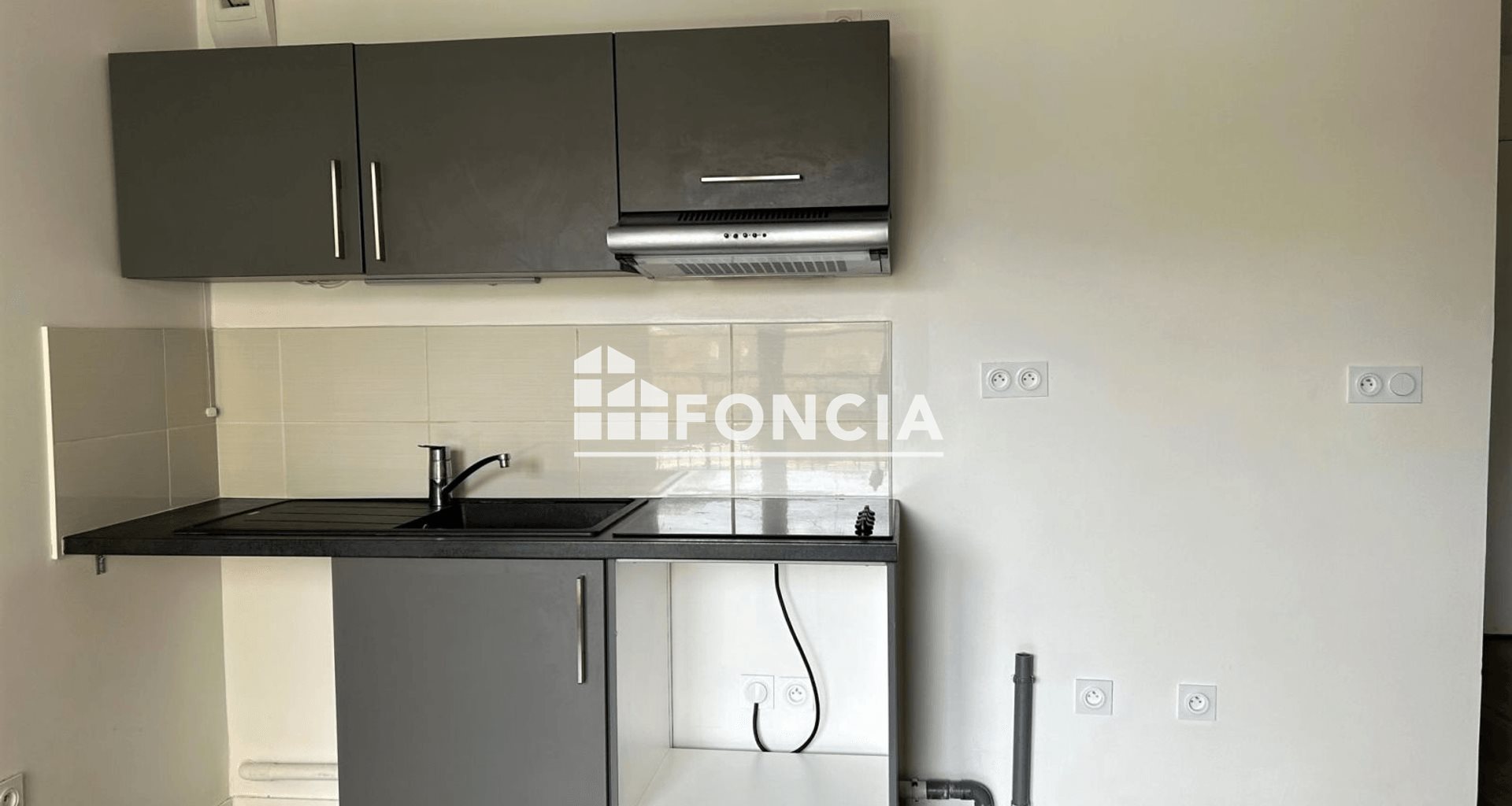 Appartement à louer, 33m², Moissy-Cramayel