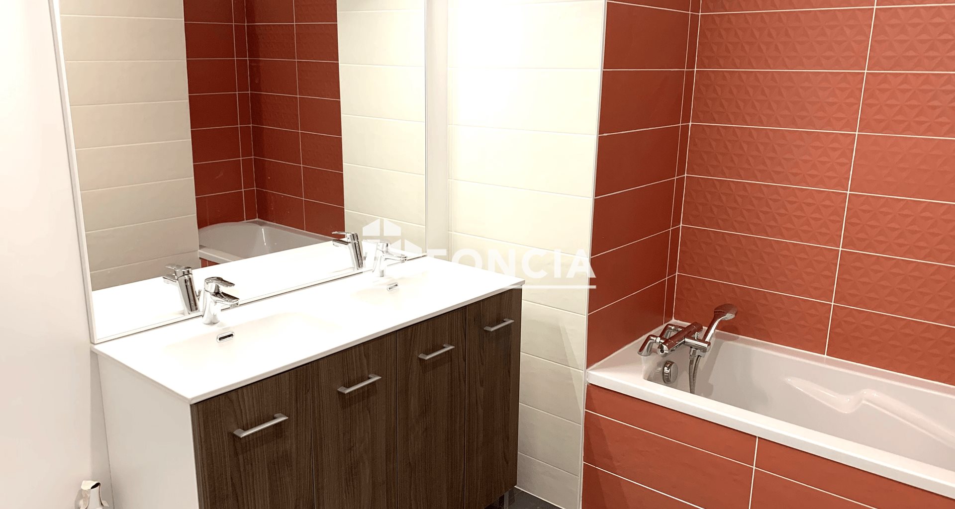 Appartement à louer, 82m², Gleizé