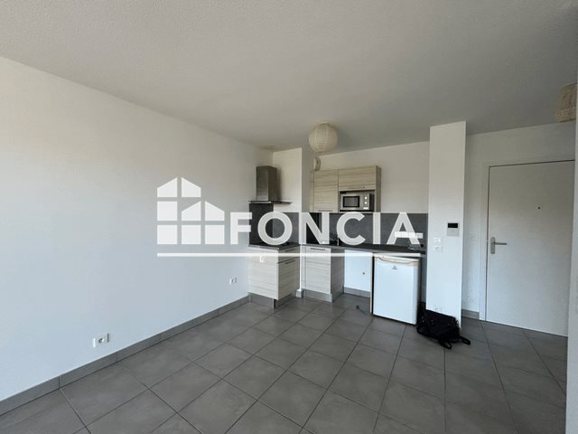 Appartement à louer, 39m², Fréjus