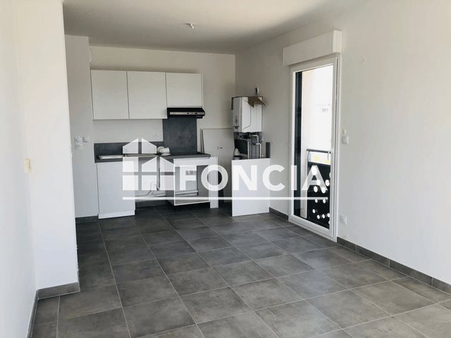 Appartement à louer, 45m², Colombelles