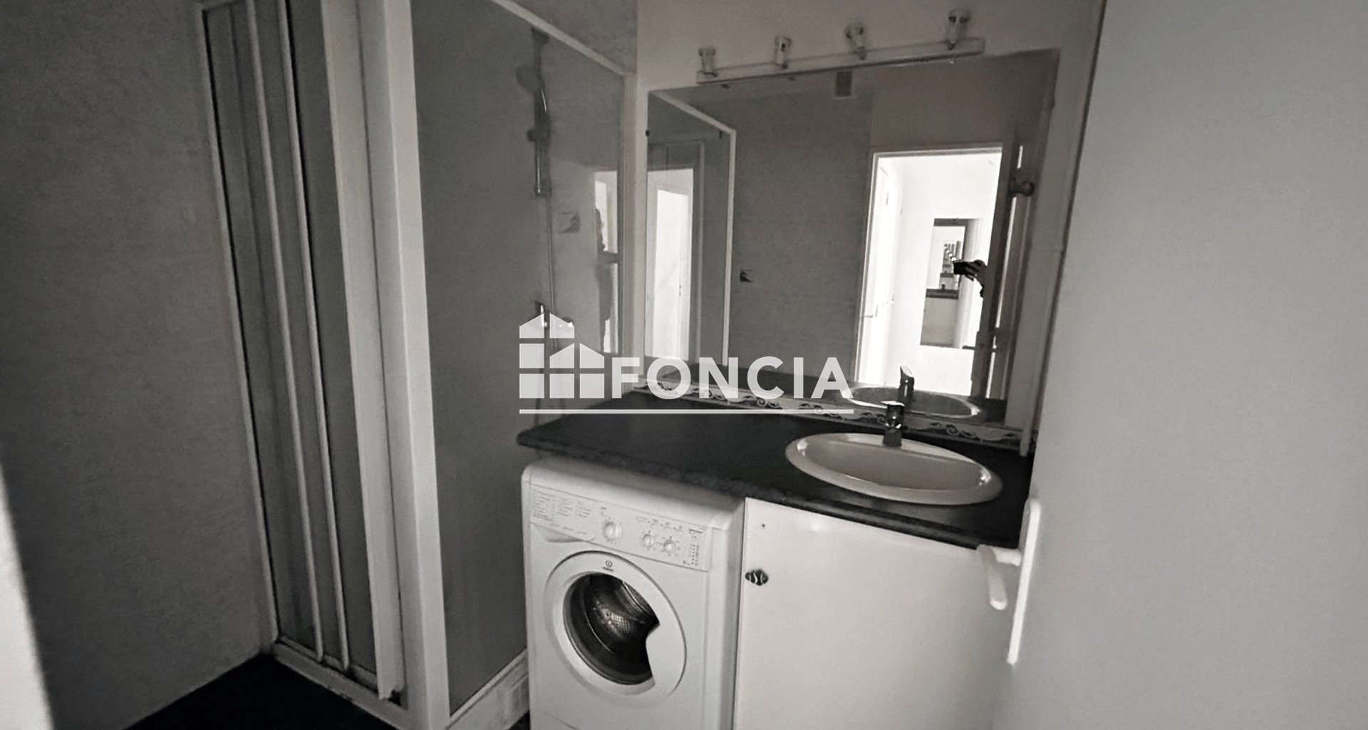 Appartement à louer, 46m², Châtillon