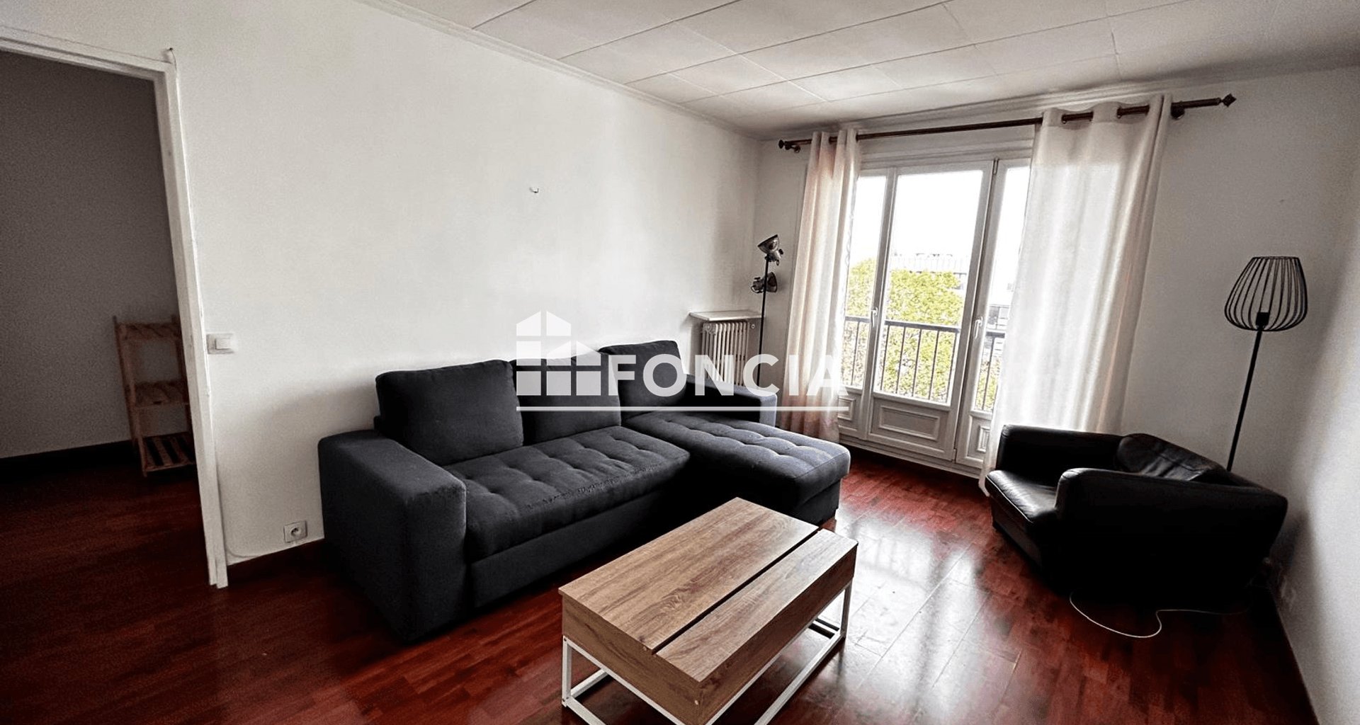Appartement à louer, 46m², Châtillon