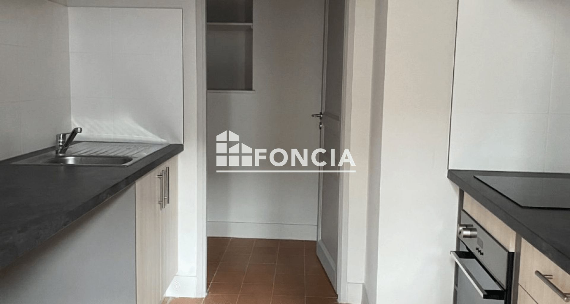 Appartement à louer, 109m², Villeneuve-lès-Avignon