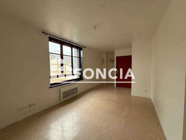 Appartement à louer, 37m², Charleville-Mézières