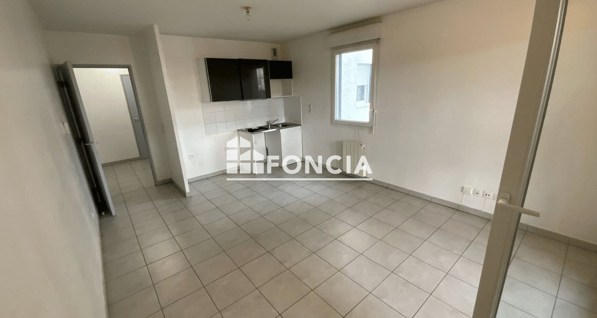 Appartement à louer, 42m², Décines-Charpieu