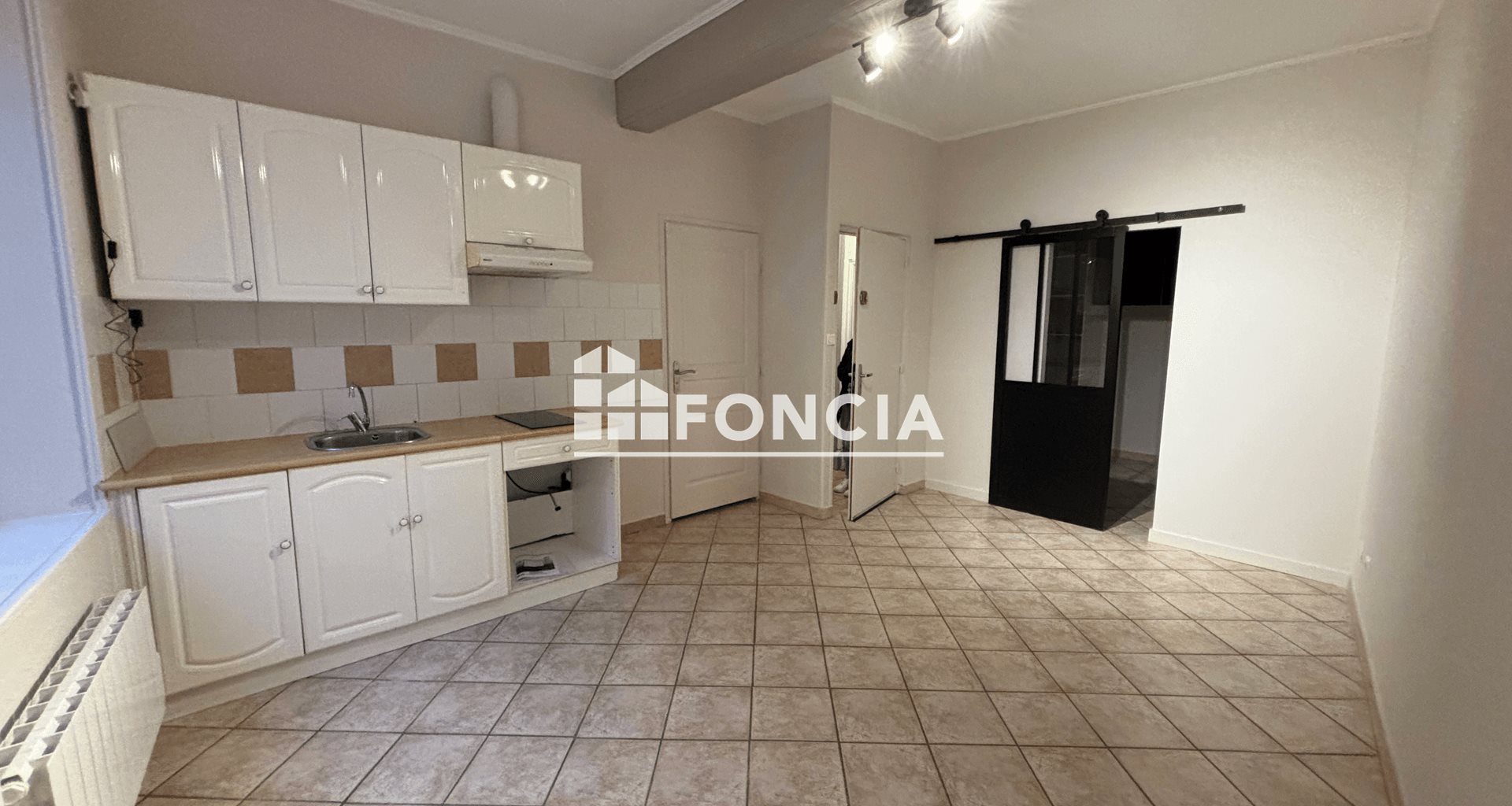 Appartement à louer, 27m², Neuville-sur-Saône