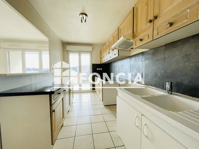 Appartement à louer, 63m², Toulon