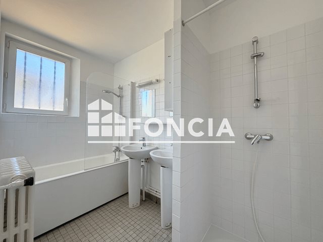 Maison à louer, 72m², Sours
