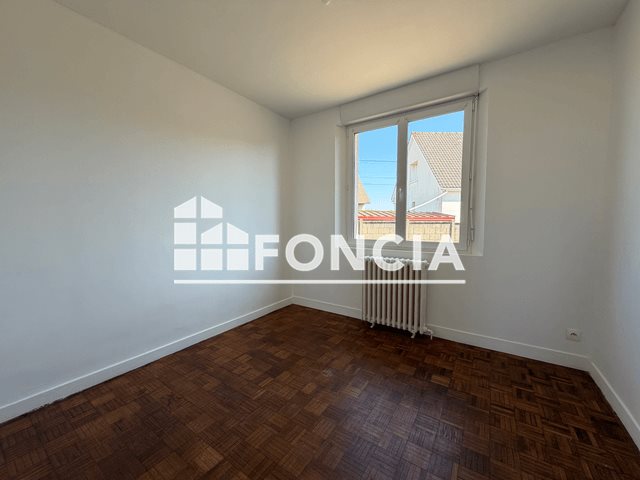 Maison à louer, 72m², Sours