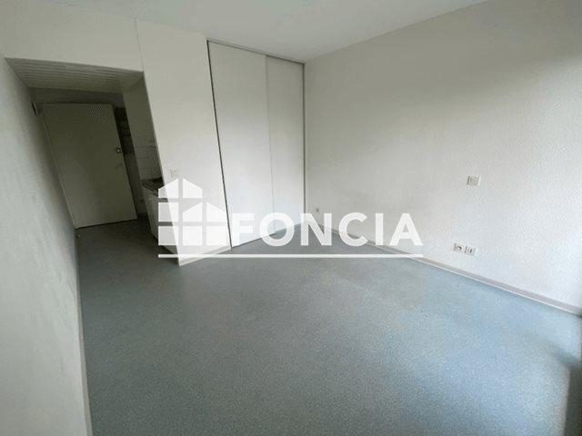 Appartement à louer, 18m², Talence