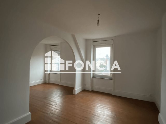 Appartement à louer, 86m², Charleville-Mézières