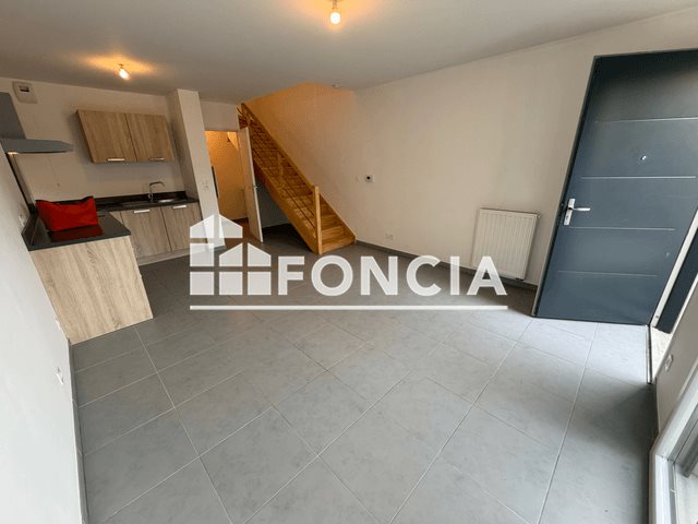 Appartement à louer, 62m², Lambesc