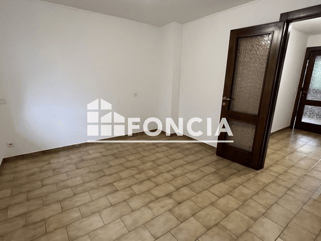 Maison à louer, 79m², Villeneuve-Loubet