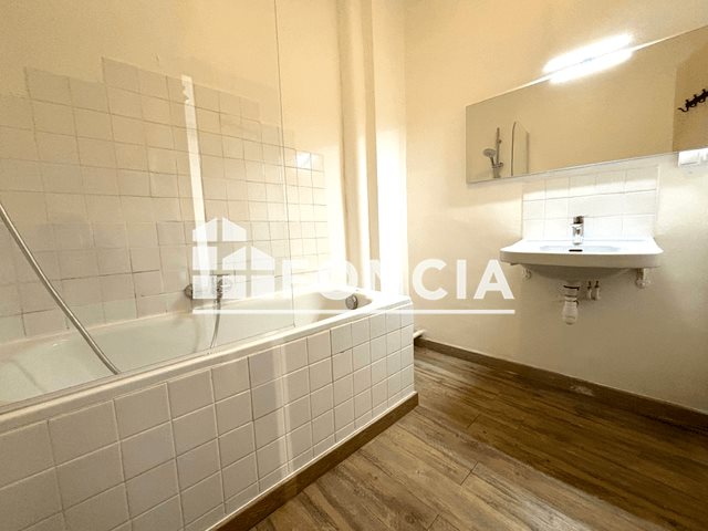 Appartement à louer, 51m², Toulon
