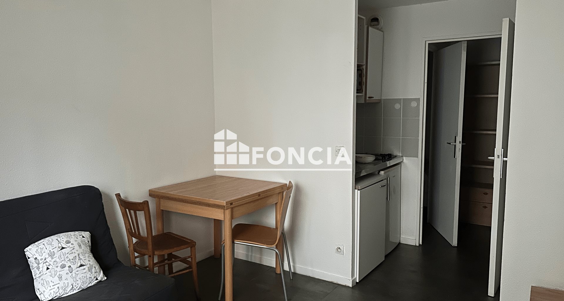 Appartement à louer, 18m², Pantin