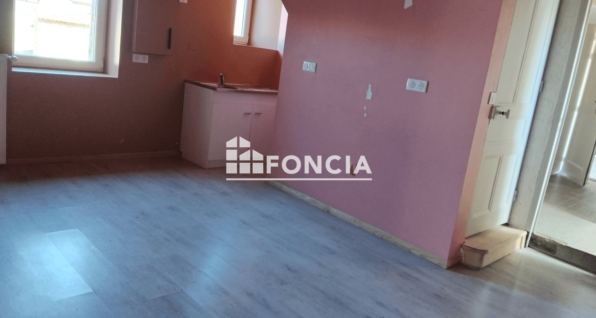 Maison à vendre, 95m², Saint-Jodard