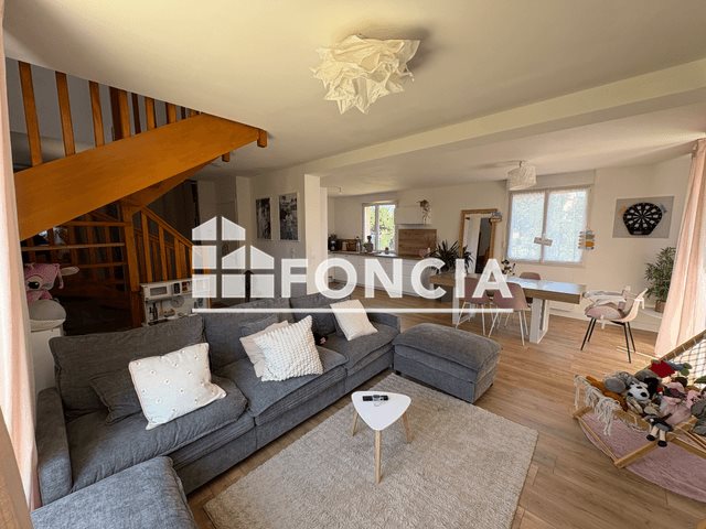 Maison à louer, 77m², Saint-Méloir-des-Ondes