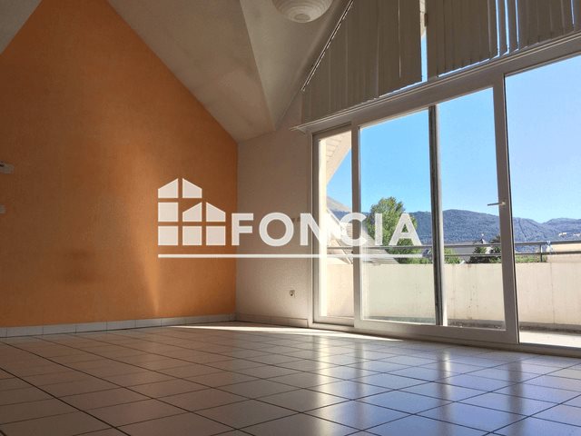 Appartement à louer, 68m², Vizille