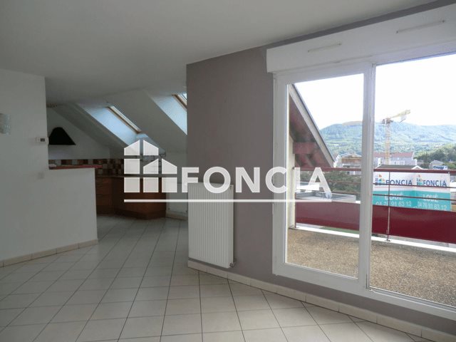 Appartement à louer, 88m², Rives