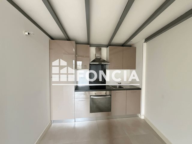 Appartement à louer, 43m², Lézignan-la-Cèbe