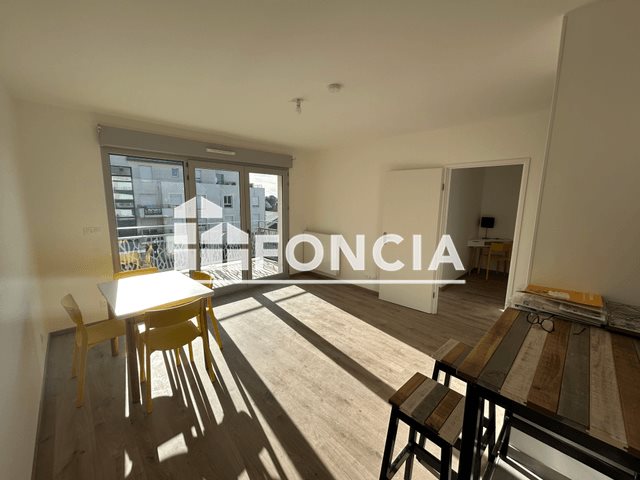 Appartement à louer, 42m², Avrillé