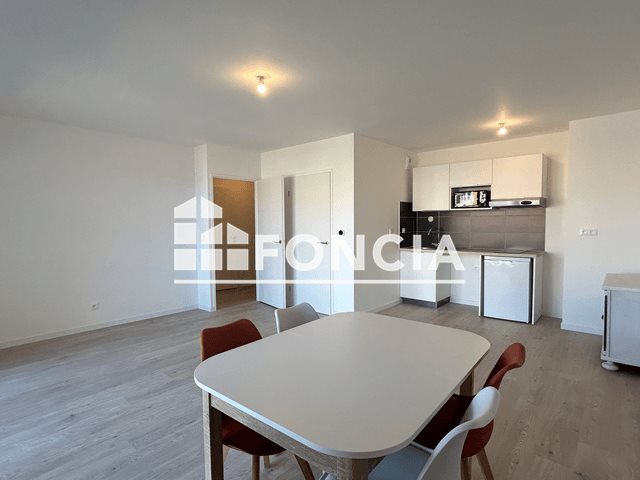 Appartement à louer, 51m², Pont-l'Evêque