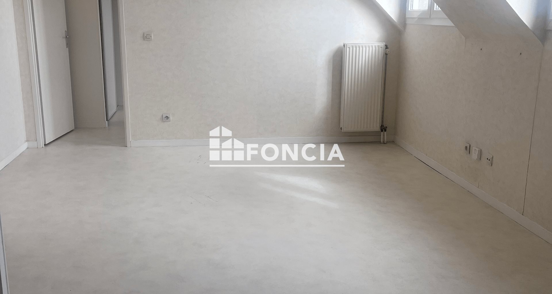 Appartement à louer, 34m², Dammartin-en-Goële
