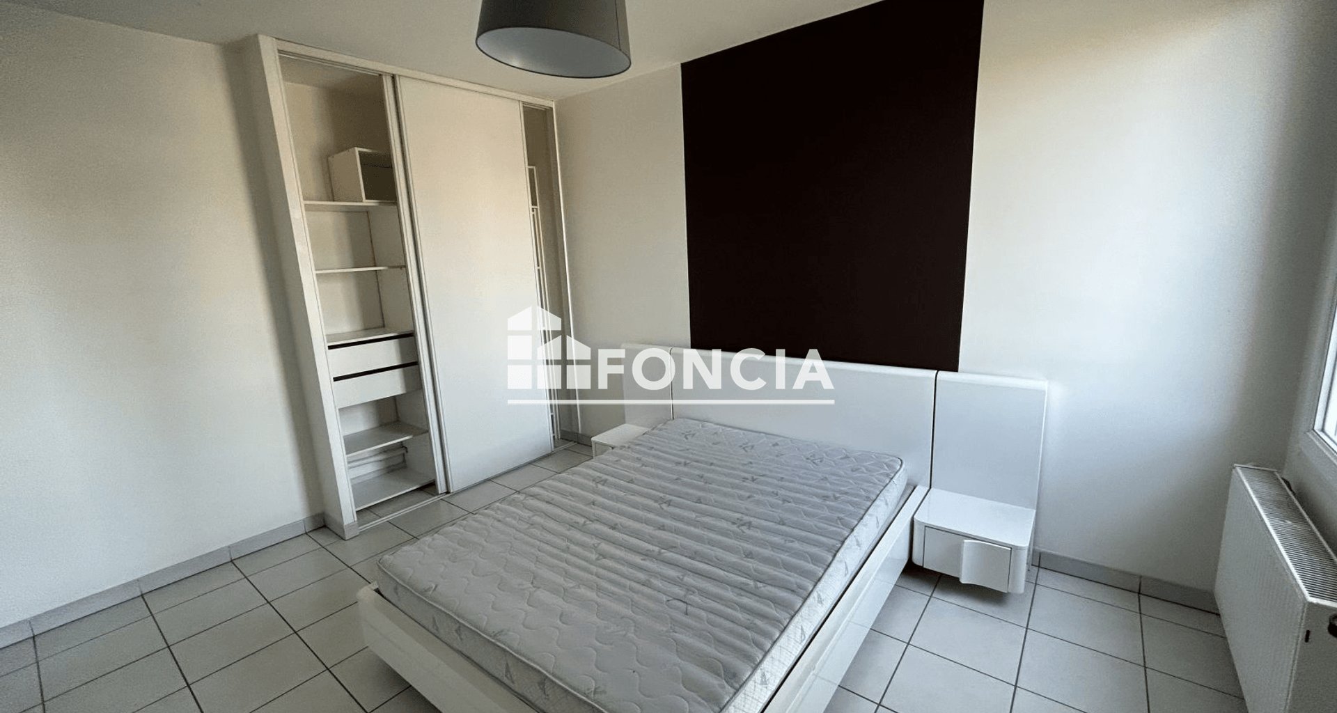 Appartement à louer, 40m², Vénissieux