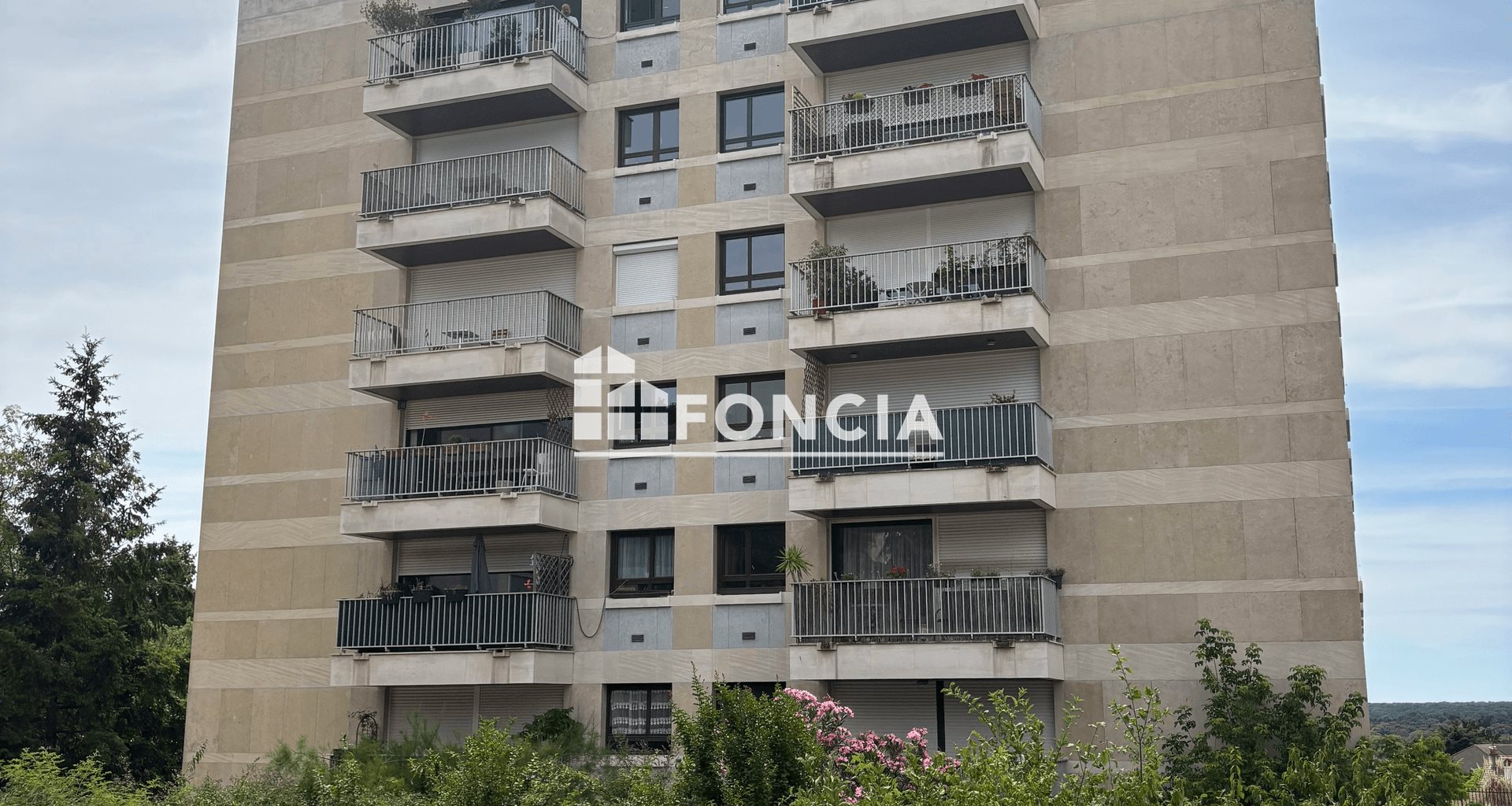 Appartement à louer, 78m², Garches