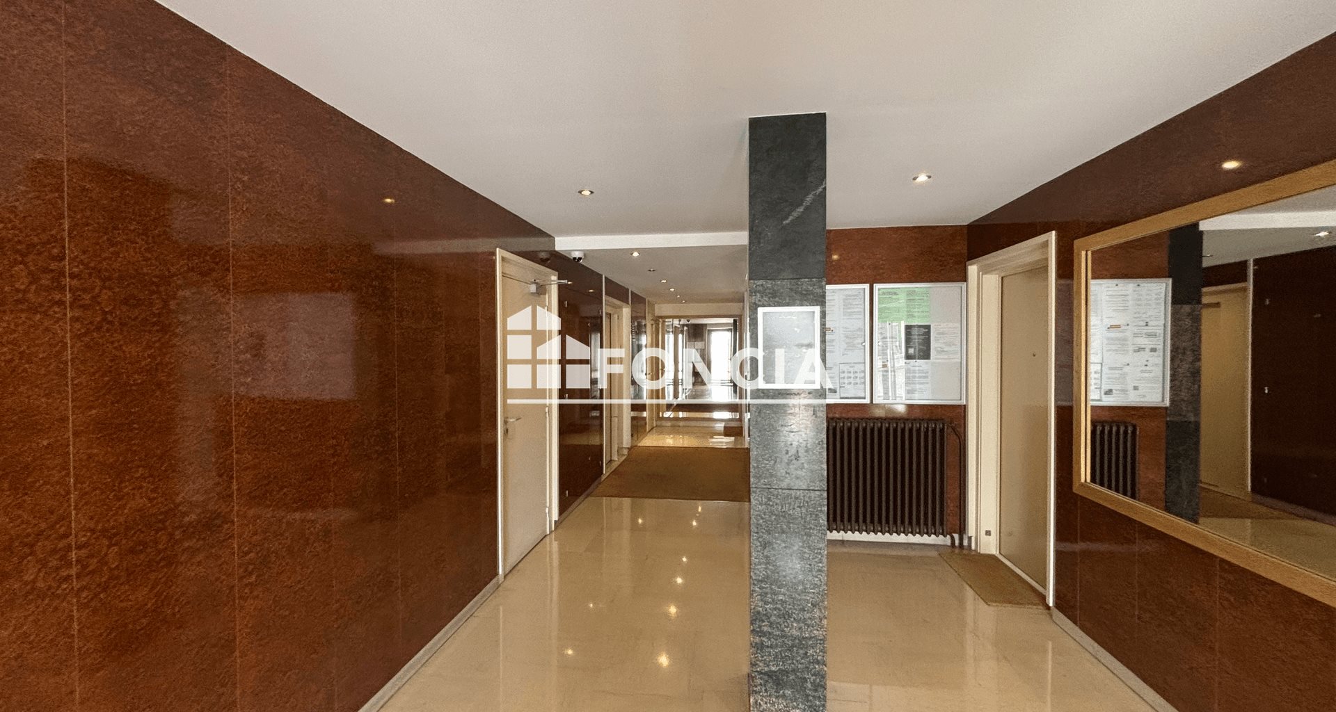 Appartement à louer, 78m², Garches