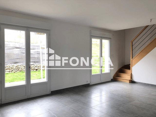 Maison à louer, 102m², Bléré