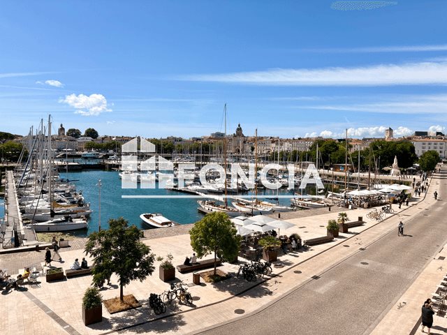 Appartement à louer, 27m², La Rochelle