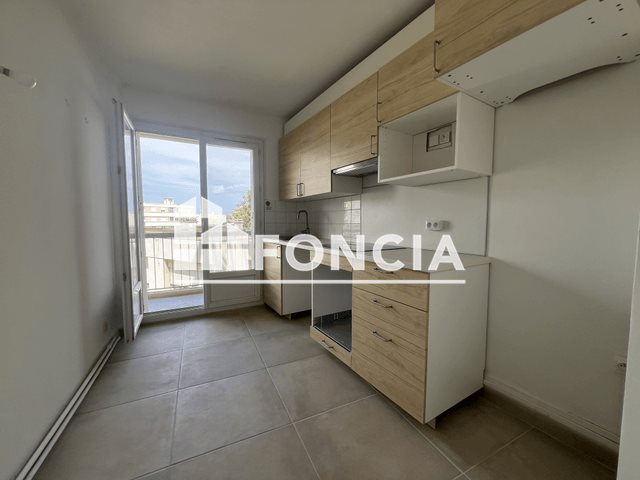 Appartement à louer, 68m², Martigues