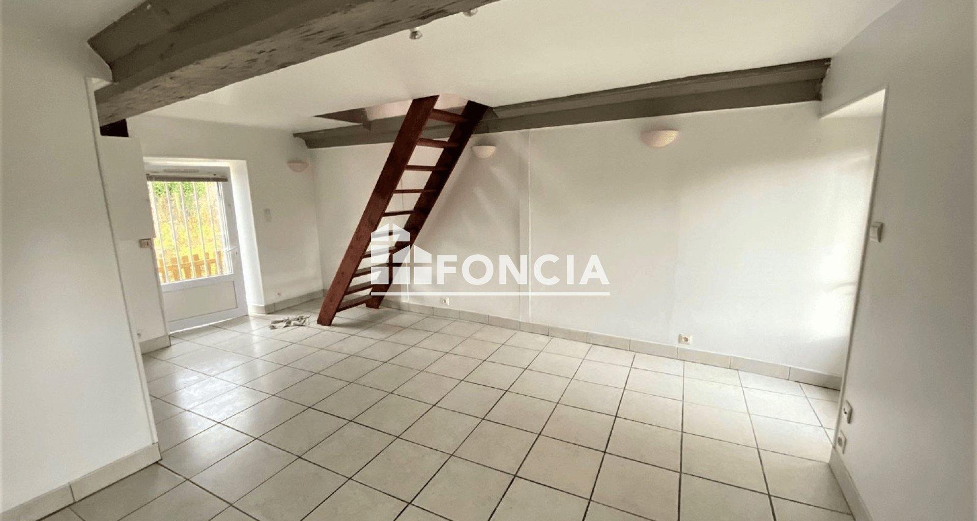 Maison à louer, 29m², Saint-Georges-des-Groseillers