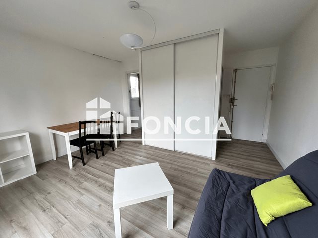 Appartement à louer, 21m², Agen