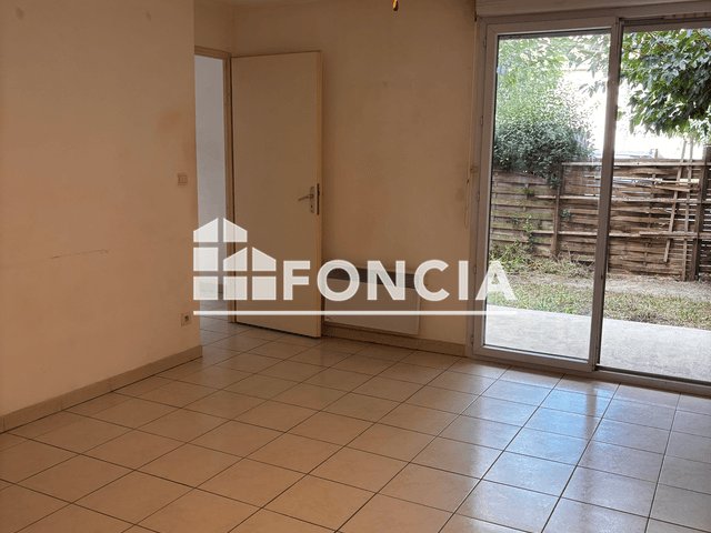 Appartement à louer, 37m², Fourques